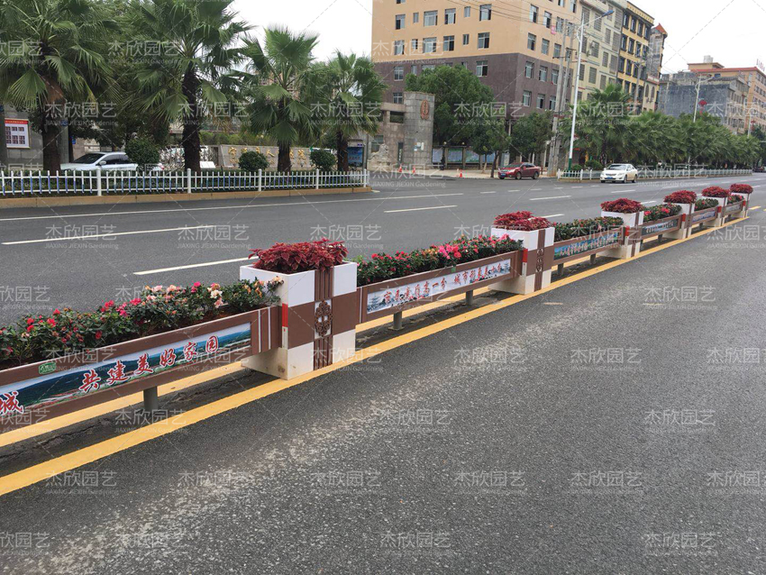 鋁合金花箱護(hù)欄有哪些優(yōu)勢(shì)特點(diǎn)？