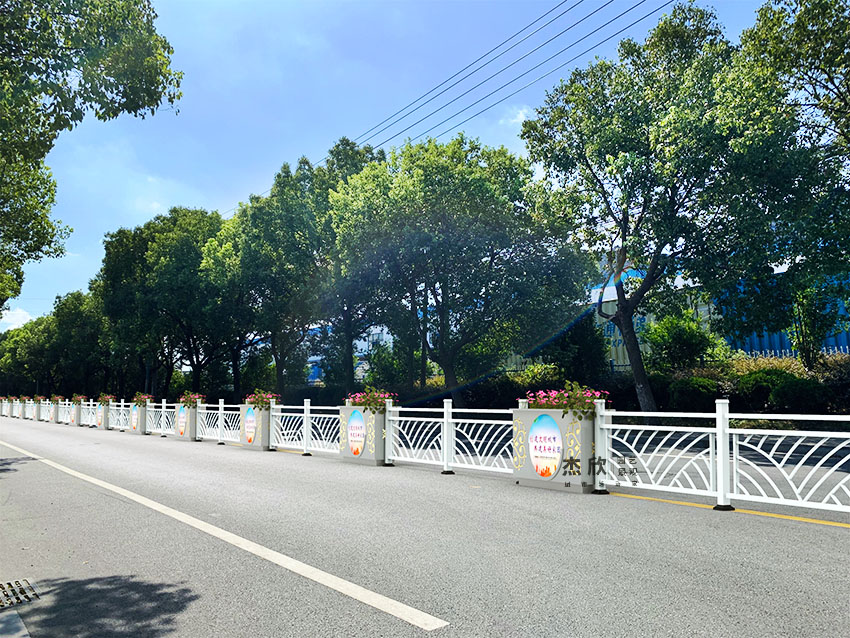 中央隔離花箱需要廠家出效果圖嗎？